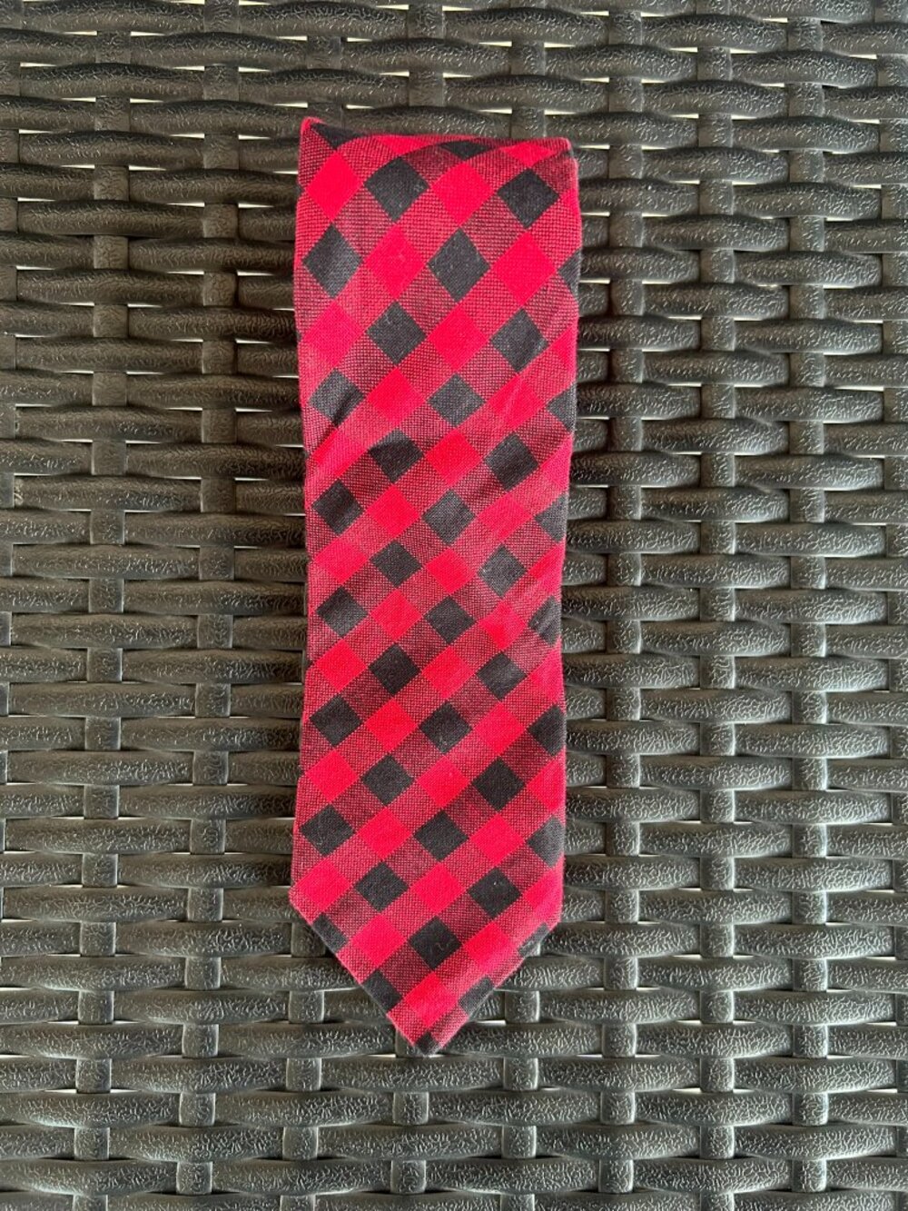 The Children PLACE Red Black Plaid Check Necktie Classic Preppy Boys Dress Tie